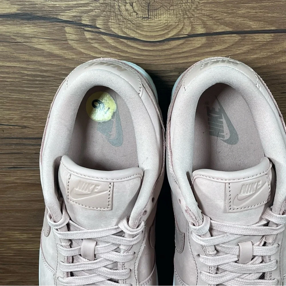 Nike Dunk‎ Low PRM MF ‘Pink Oxford’ Women’s Size 9 Shoes Leather Sneakers